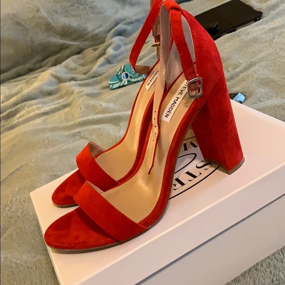 Red sandal - Picture 4 of 5